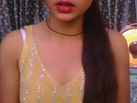 alaviya-19's cam snapshot