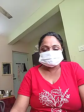 queendivya's cam snapshot