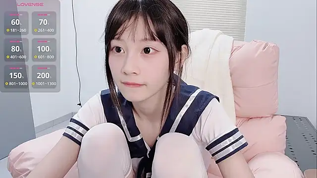 lris-Beauty live sex cam