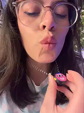 Katheerine's cam snapshot