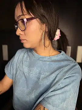 Isabella-Teen's cam snapshot