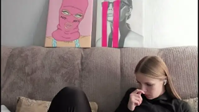 HitGyrl's cam snapshot