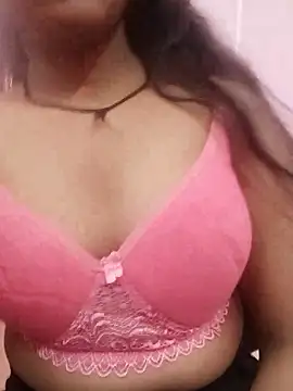 pari_rani7's cam snapshot