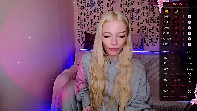 AnyaTaylor_ live sex cam