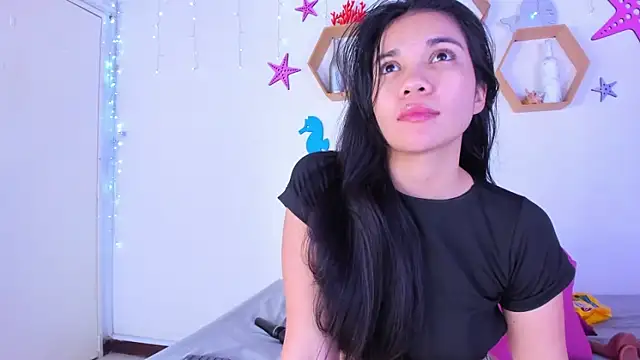 Emiily_Parkerr's cam snapshot