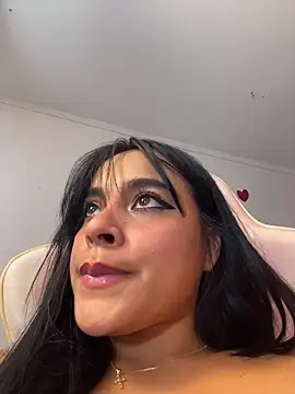 Sophie_wyld live sex cam