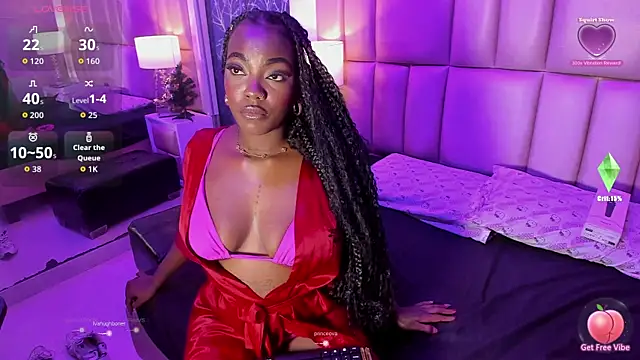 ReinaMiah's cam snapshot