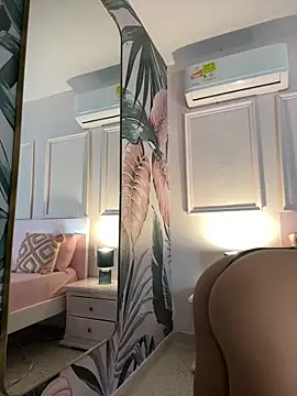 HannaaMiller's cam snapshot