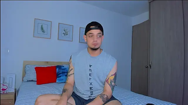 alejandro_calderon1 live sex cam