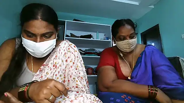 Honey__baby_'s cam snapshot