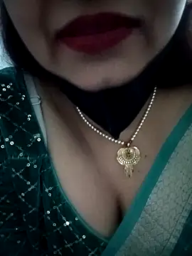 Taniya-2025's cam snapshot