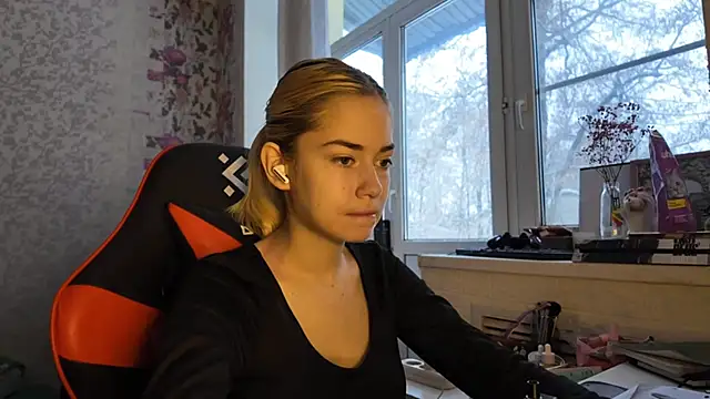 Witching_Moon's cam snapshot