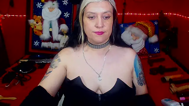 MATURE_Randy's cam snapshot