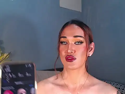 AleinaCroft's cam snapshot