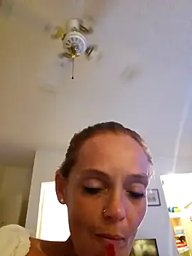 Dixiefaye_'s web cam