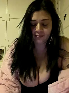 kriztal_pretty live sex cam