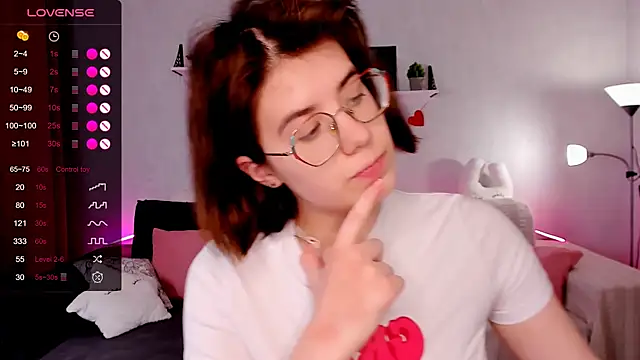 BellaCaress's cam snapshot