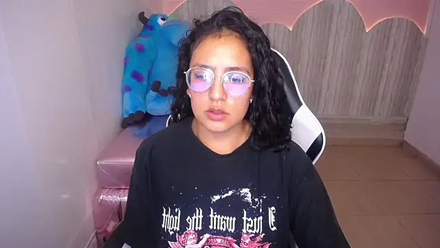 tamara_brown_t's cam snapshot