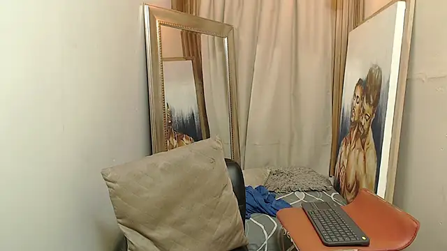 mr_stiven_'s cam snapshot