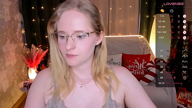 Aemilia_ live sex cam