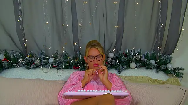 MariaNeumann's cam snapshot