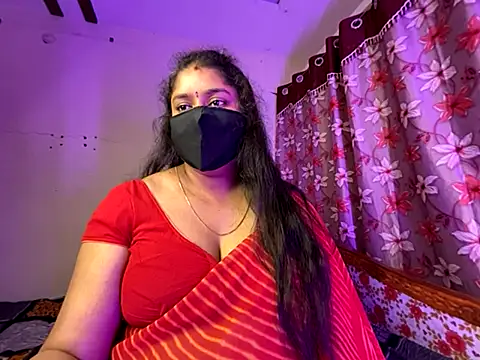 LouleyRanii's cam snapshot