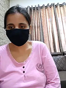 tinaarora's cam snapshot