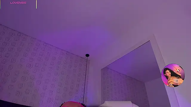 MiissCharlotte's cam snapshot