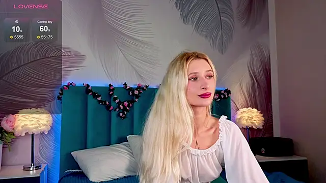 Monica_Leen's cam snapshot