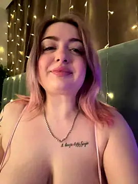 KellyMoors's cam snapshot