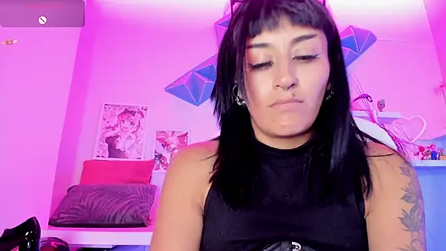 Valkiria_ponce's cam snapshot