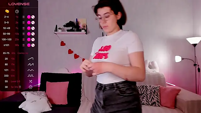 BellaCaress's cam snapshot