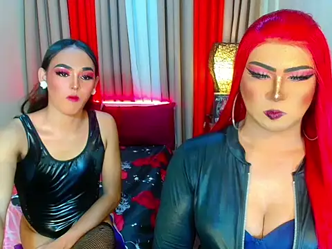 02HornyCumTrans's cam snapshot