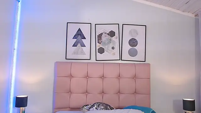 zoe_jones13's cam snapshot