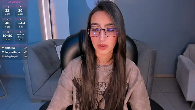 LarisaSmirnov's cam snapshot