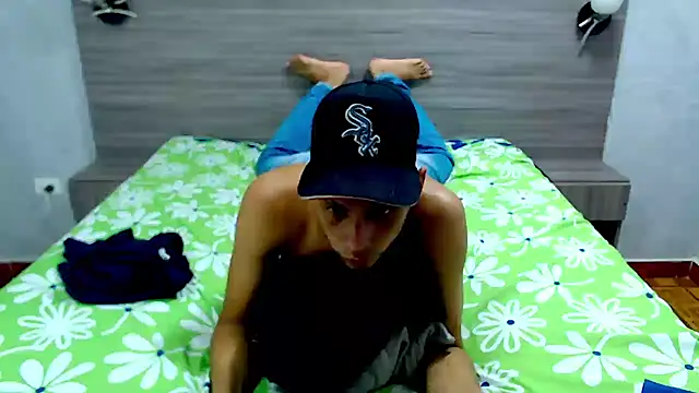 wiltom_'s cam snapshot