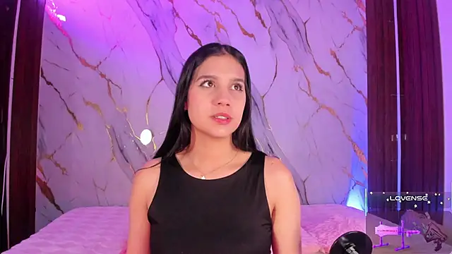 Emmiicute's cam snapshot