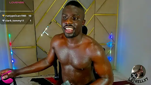 Latrellx7 live sex cam