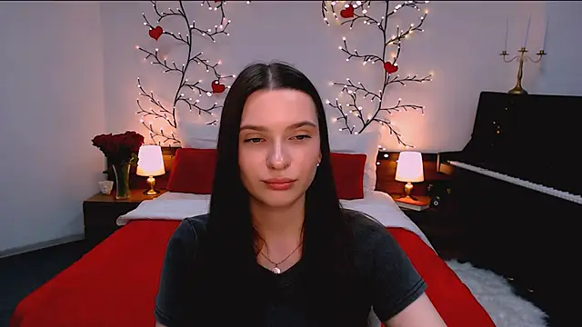 charming_berry's cam snapshot