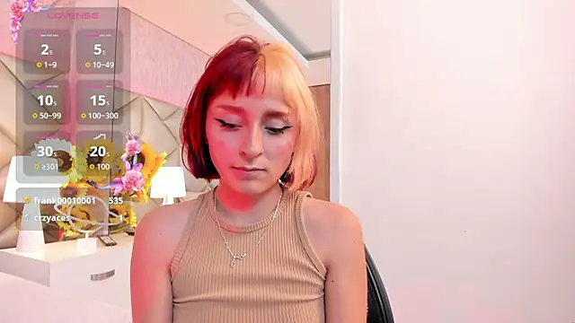 dafnne_hall's cam snapshot