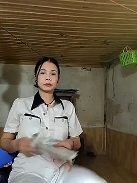 Basanis68's cam snapshot