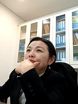 ialnuyoa_h's cam snapshot