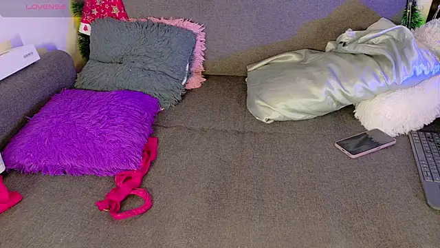 lunitaa0's cam snapshot