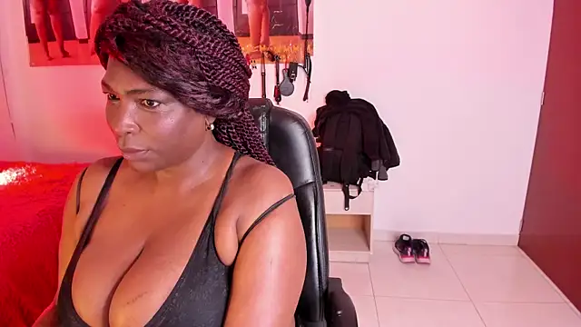 Ebonynaughty's cam snapshot