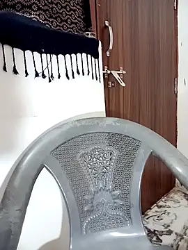 Aradhna_08's cam snapshot