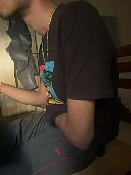 Mumbai_guyy's cam snapshot