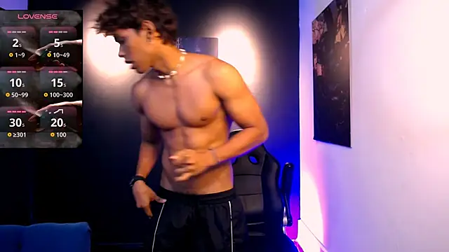 LiamVibes212's cam snapshot