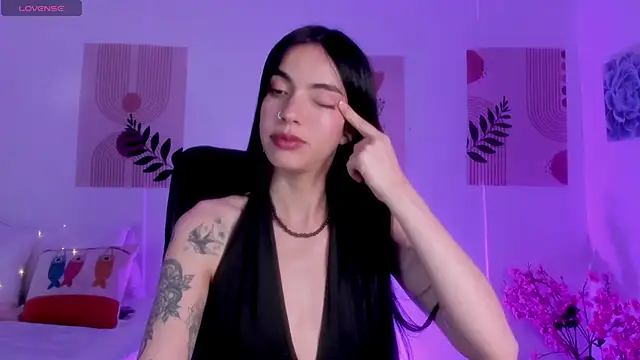 samy_lewis's cam snapshot