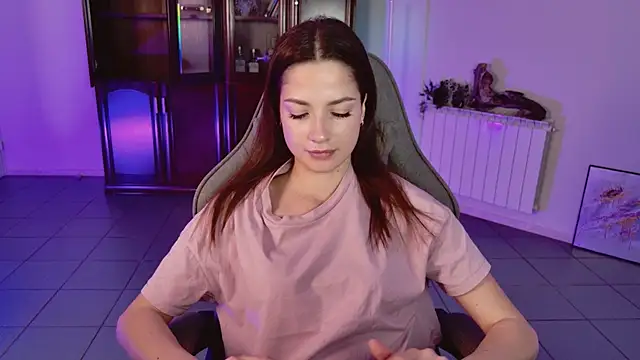 KiraVair's cam snapshot