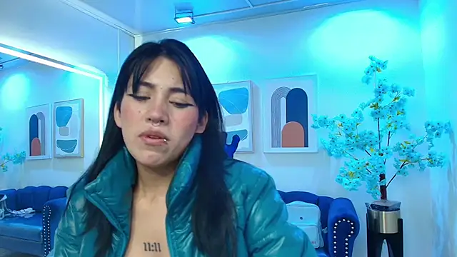 myla_evans's cam snapshot